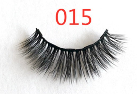 A Pair Of False Eyelashes With Magnets In Fashion - SHIFRAH NERIAH BEAUTY